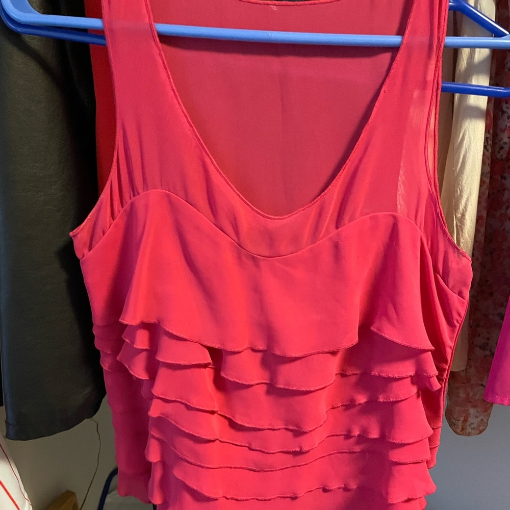 Express XS pink tank